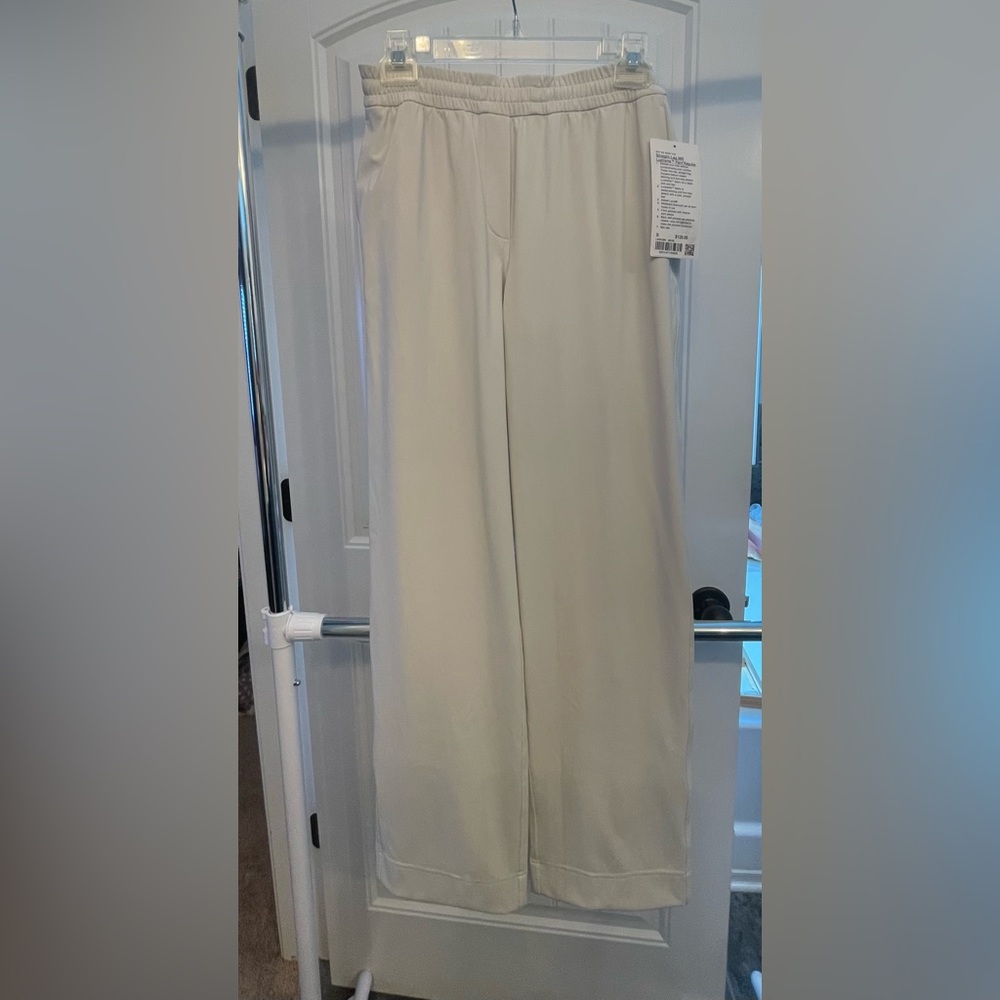 Lululemon Athletica Cream Straight Leg Luxtreme MR  Pants Bone